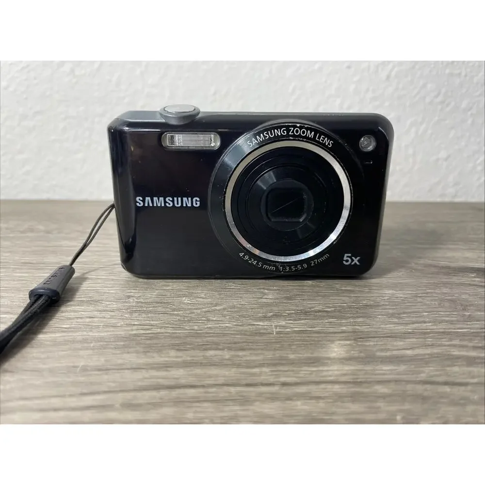 Samsung ES65 10.2MP Black Digital Camera Untested As Is No Charger Y2K Digicam